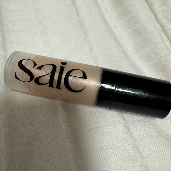 Saie Illuminating Highlighter - Cream Starglow - Picture 1 of 3
